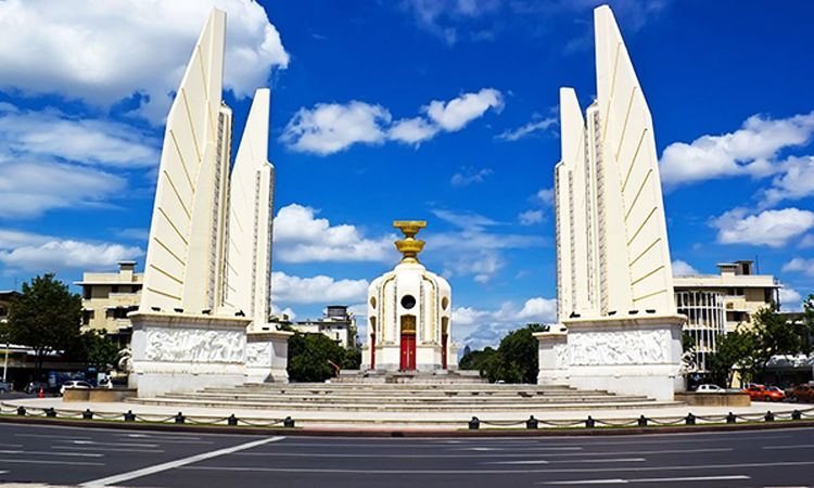 10 ธันวาคม วันรัฐธรรมนูญ วันสำคัญของการเมืองไทย