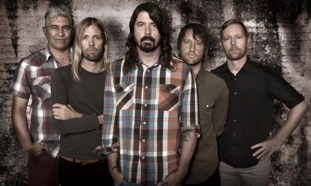 10 เรื่องที่คุณอาจยังไม่รู้ของสุดยอดวงร็อคแห่งยุค Foo Fighters