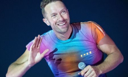 Chris Martin เปรย Coldplay จะเลิกทำเพลงในปี 2025 จากนั้นจะทัวร์คอนเสิร์ตกันอย่างเดียว