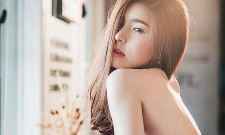จียอน สาวเกาหลีคนดัง กับแฟชั่นการแต่งตัวที่ไม่ธรรมดา