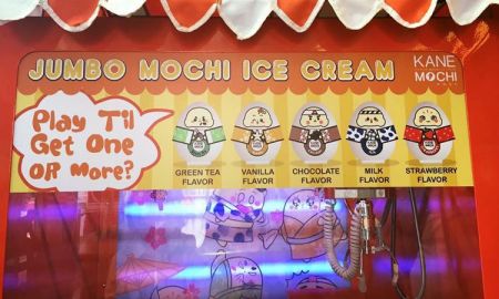 Kanemochi ผุดไอเดียเก๋ ทำตู้คีบไอศกรีม!!!