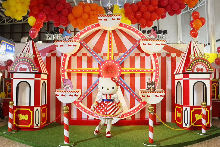 Hello Kitty Go Around!! Bangkok