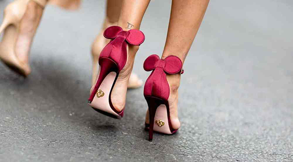 รองเท้าส้นสูง Minnie Mouse