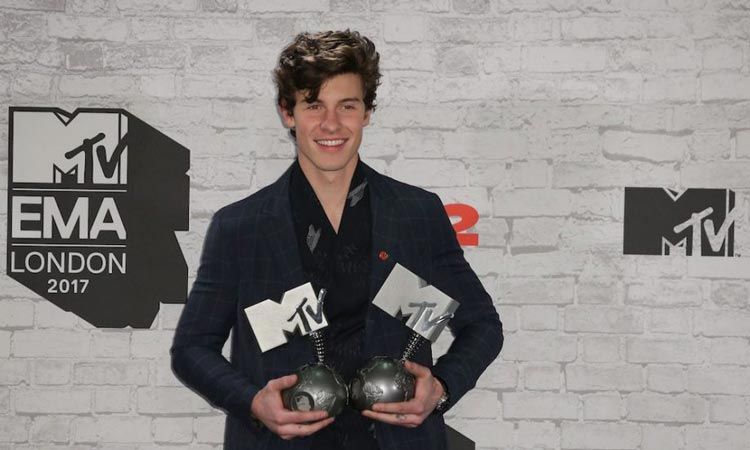Shawn Mendes คว้ารางวัล ศิลปินยอดเยี่ยม จาก MTV EMA 2017