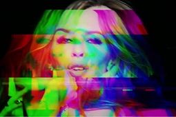 สื่อทั่วโลกชื่นชม MV ใหม่ Right Here Right Now - Giorgio Moroder feat Kylie Minogue