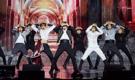 EXO ราชาแห่ง K-POP วงที่สร้างสถิติ  Sold Out ติดต่อกันถึง 5 ครั้ง ในประเทศไทย