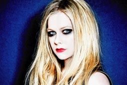 1 เดือนแห่งความคิดถึง Avril Lavigne Live in Bangkok After Event Video!
